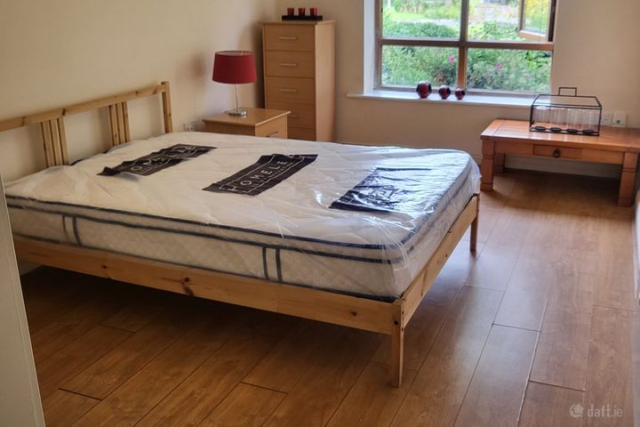 The Square, Larch Hill, Dublin 17, Kilmore, Dublin 17