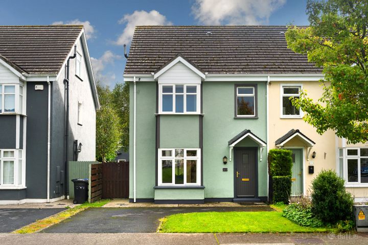 13 Lough Gate, Portarlington, Co. Laois, R32KC60
