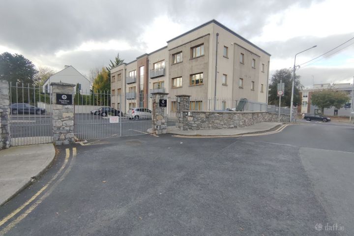 Vandeleur Mews, Ennis Road, Co. Limerick