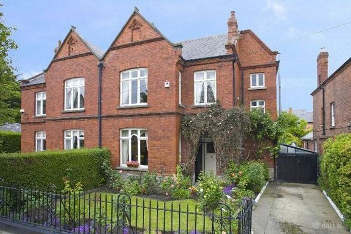 Roslyn, 13 Ailesbury Park, Ballsbridge, Dublin