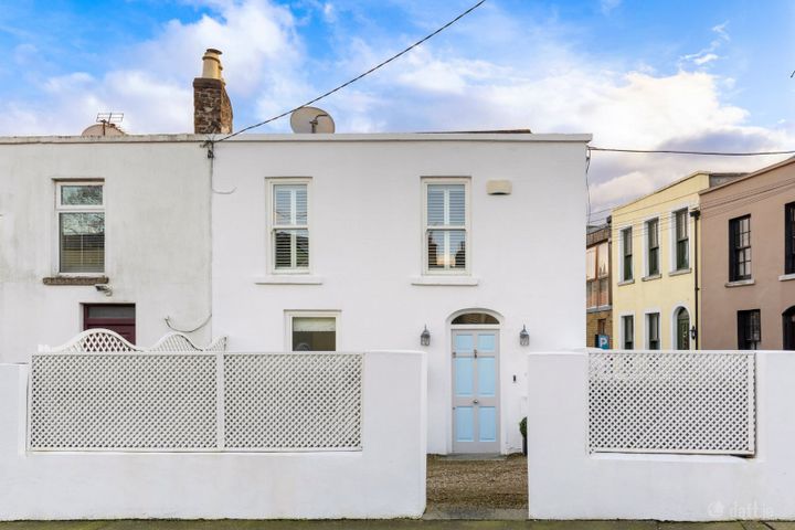 30 Mountpleasant Terrace, Ranelagh, Dublin 6, D06HE24