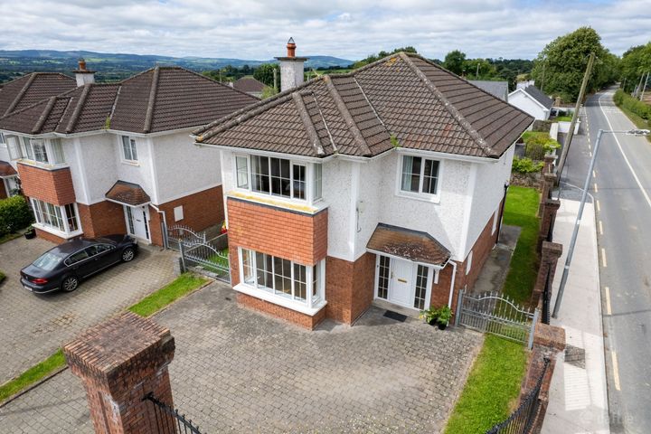 1 Dernville, Annabella, Mallow, Cork