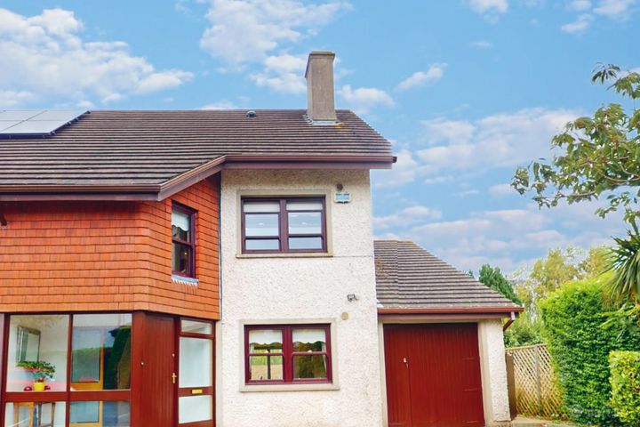 6 The Cloisters, John's Hill, Waterford, Waterford