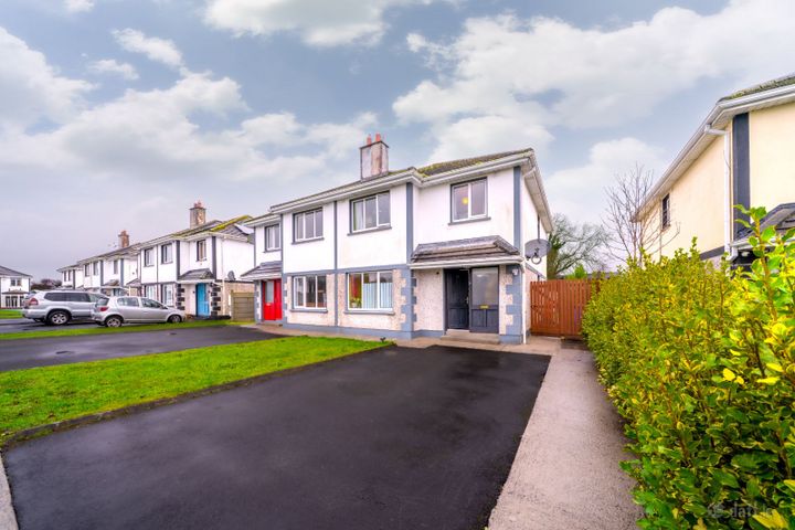 6 Glencarra, Castlebar, Castlebar, Co. Mayo, F23VW26