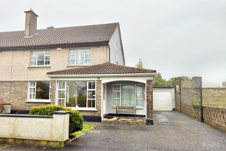 Loudres Villa, 15 Doctor Mannix Road, Salthill, Galway, Taylor's Hill, Co. Galway, H91H6PC