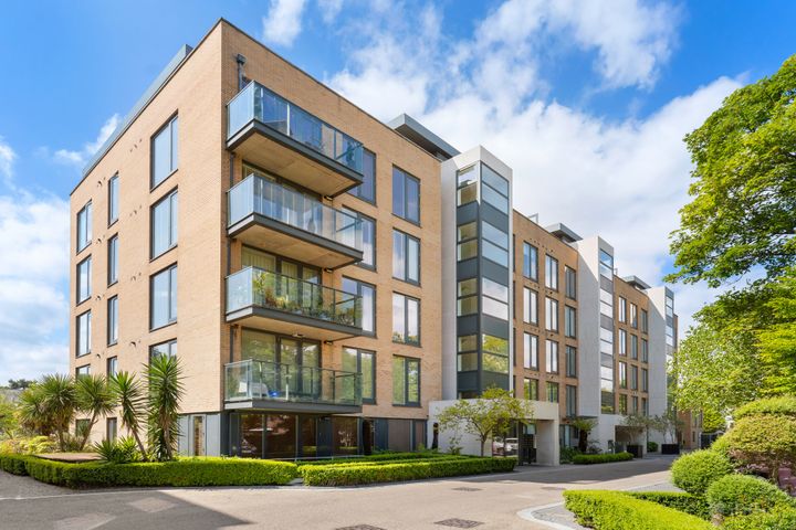 74 Bloomfield Park, Bloomfield Avenue, Donnybrook, Dublin 4, D04K6F4