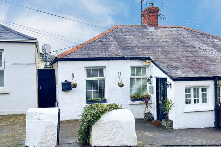3 Hill Cottages, Killiney Hill Road, Killiney, Co. Dublin, A96HX83