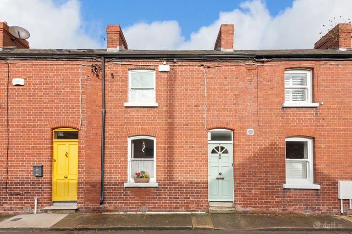 6 Alexandra Terrace, Dundrum, Dublin 14, D14TN60