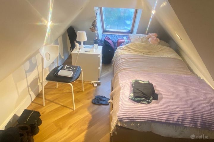 Brian Road , Marino, Dublin 3