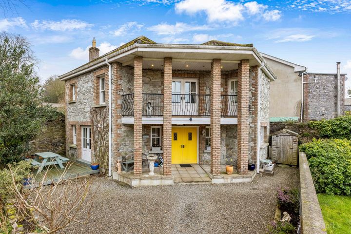 Hollytree House, Main Street, Slane, Co Meath, C15X7T3