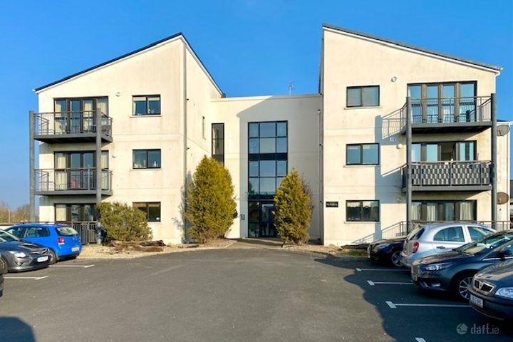 14 River Village, Monksland, Athlone, Co. Roscommon