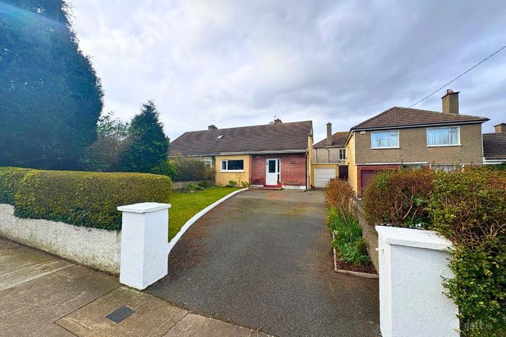 Santa Fé, 111 Newtownpark Avenue, Blackrock, Co. Dublin, A94T8P2