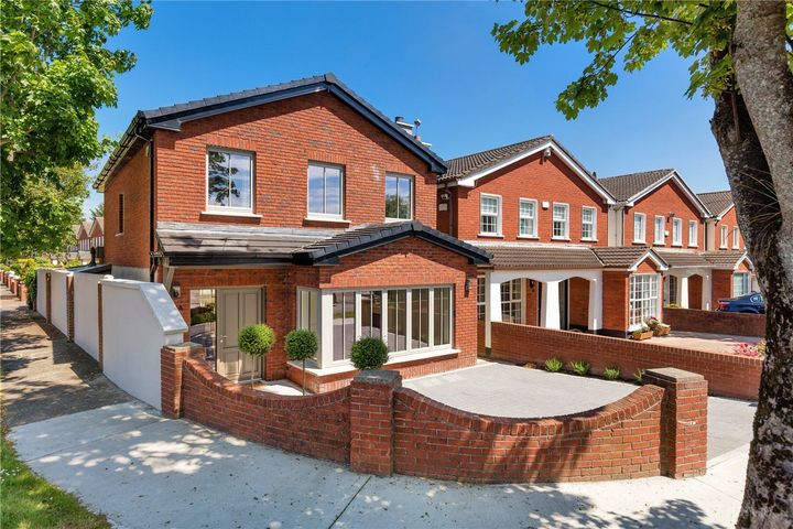 8a Hadleigh Court, Castleknock, Dublin 15, Dublin