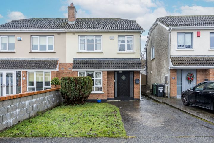 19 Luttrell Park Crescent, Castleknock, Dublin 15, D15NN6F