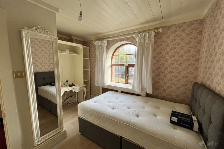 Firmount Cross, Prosperous Road, Clane, Co. Kildare