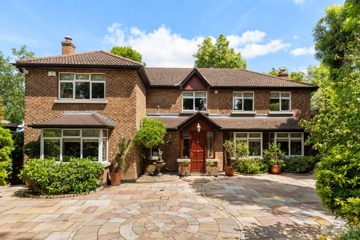 6 Tresilian, Brighton Rd, Foxrock Dublin 18, Dublin 18, Dublin