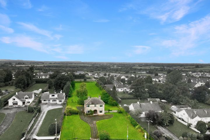 Nenagh Road, Borrisokane, Co. Tipperary, E45E142