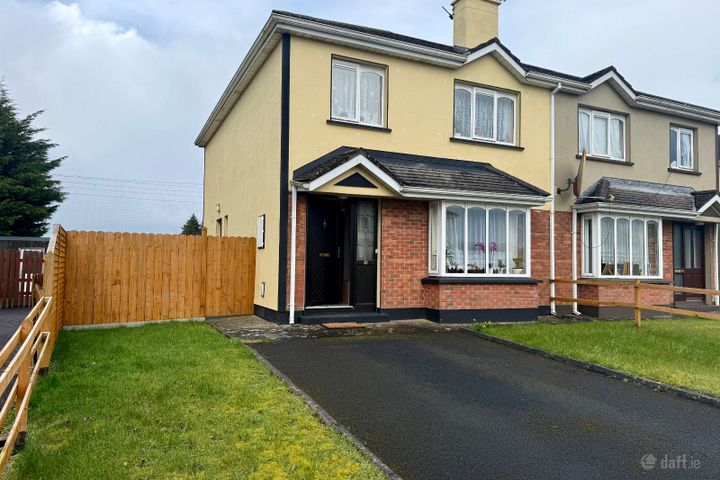 16 Abbey Vale, Ballyhaunis, Co. Mayo, F35WR88