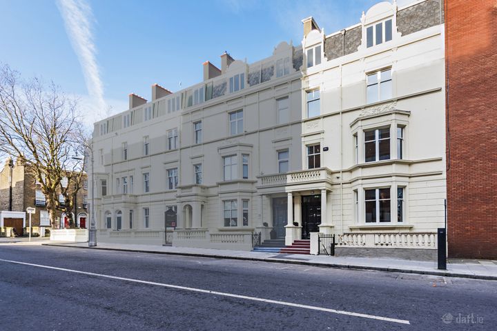 24 Earlsfort Terrace, Dublin 2