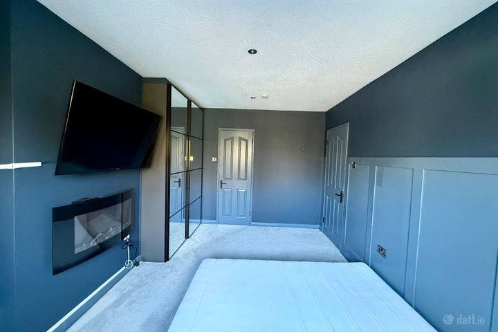 Liffey Valley Park, Lucan, Co. Dublin