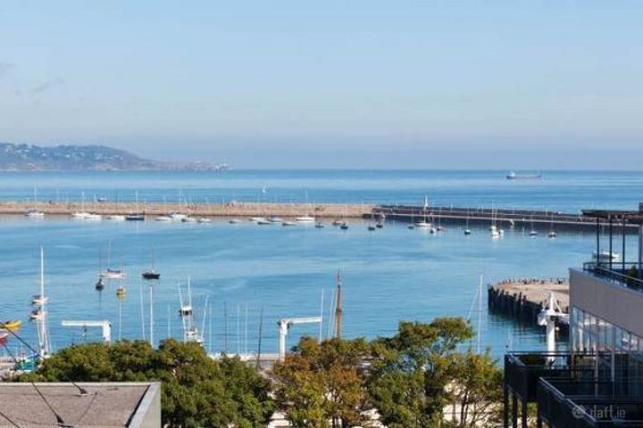 45 The Pavillion, Marine Road, Dun Laoghaire, Dublin