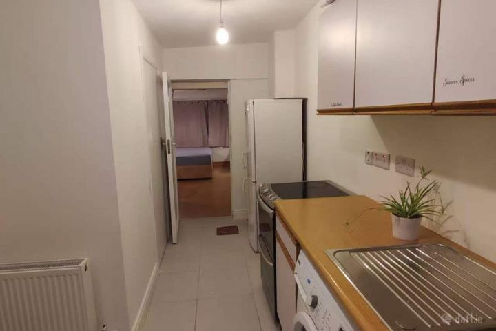 Sweetmount Park, Dundrum, Dublin 14