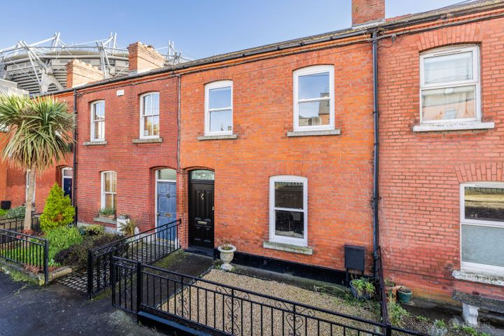 15 St Patricks Tce, Russell St, C Rd Dublin 1, Dublin 1, Dublin