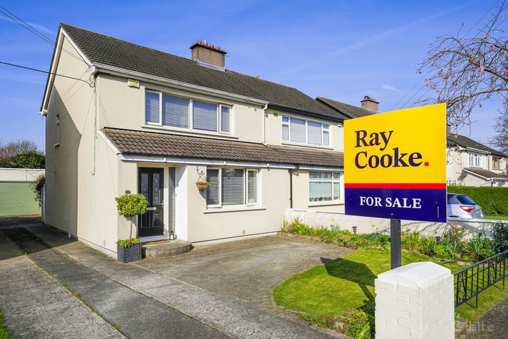 33 Castle Grove, Clondalkin, Dublin 22