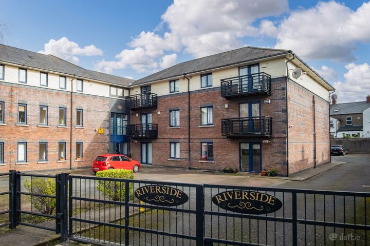 4 Riverside, Kimmage, Dublin 12, D12KN93