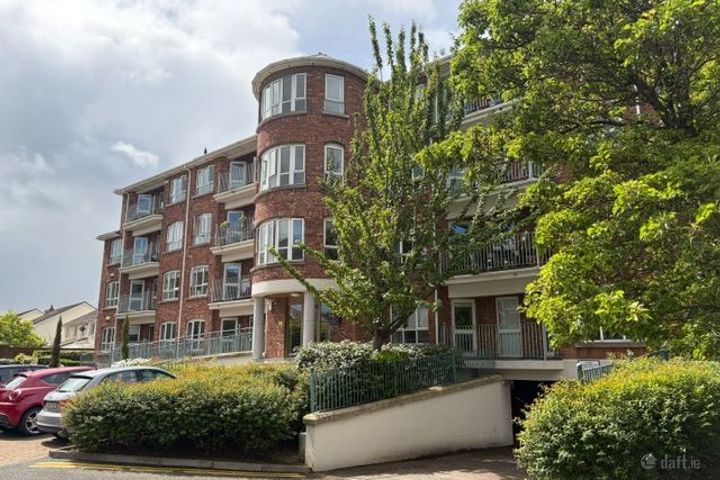 The Shrewsbury, Donnybrook Castle, Donnybrook, Dublin 4