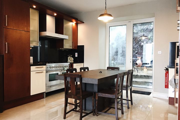 11 Lucia Place, Passage West, Co. Cork