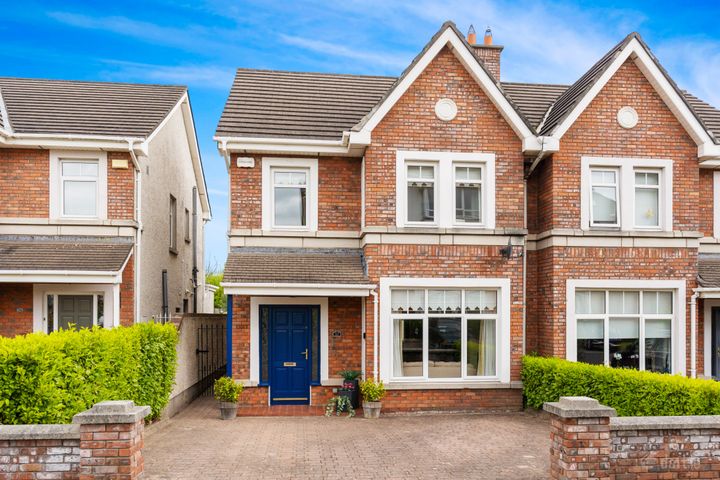 57 St Gabriels, Cabinteely, Dublin 18, D18HR23