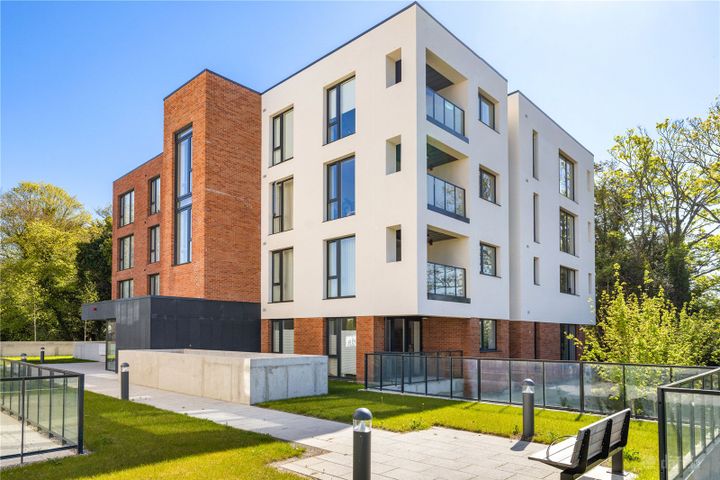 1 Woodview, Kylemore Wood, Killiney, Co. Dublin