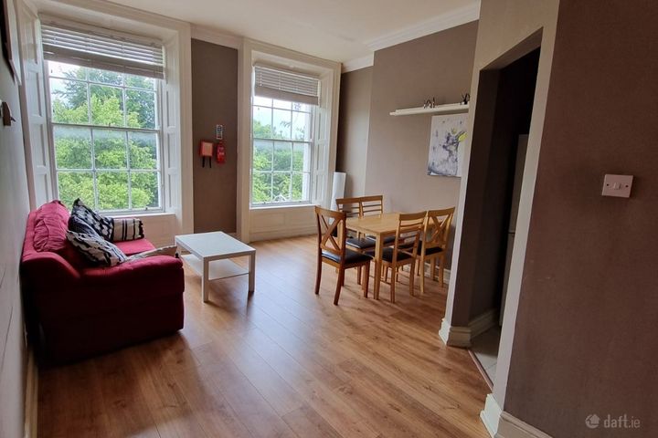 Mountjoy Square West, Dublin 1