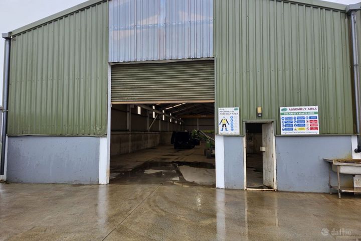 Broomfield Stores & Yard, Broomfield, Slane, Co. Meath