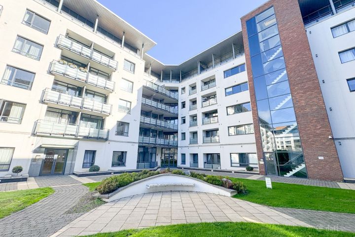 135 Scarriff House, Custom House Square, IFSC, Dublin 1, D01P231
