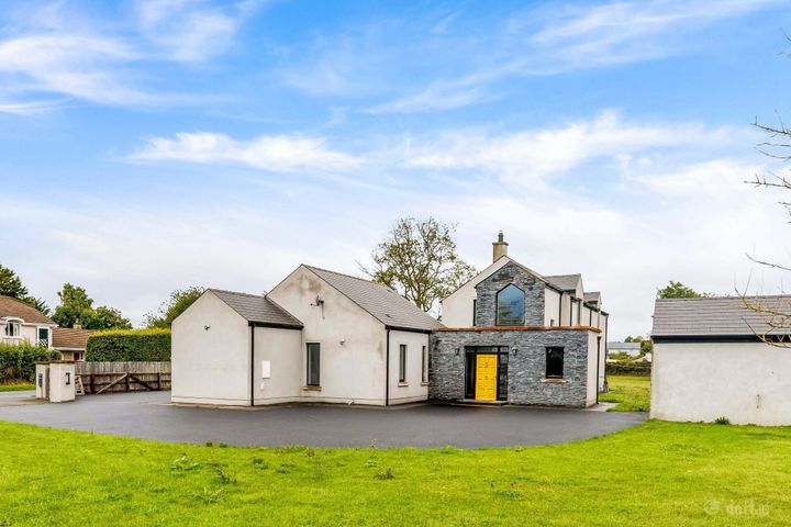 Dowsain Ghar, Knockmark, Drumree, Meath, A85 HY54