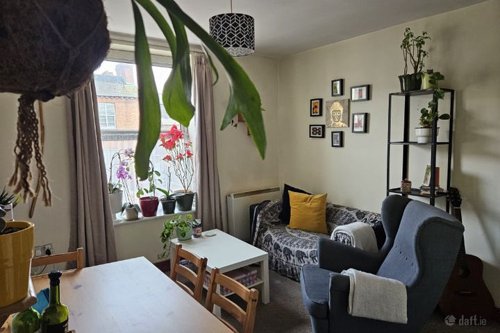 Flat 6 , 8 Sherrard Street Upper, North Circular Road, Dublin 1