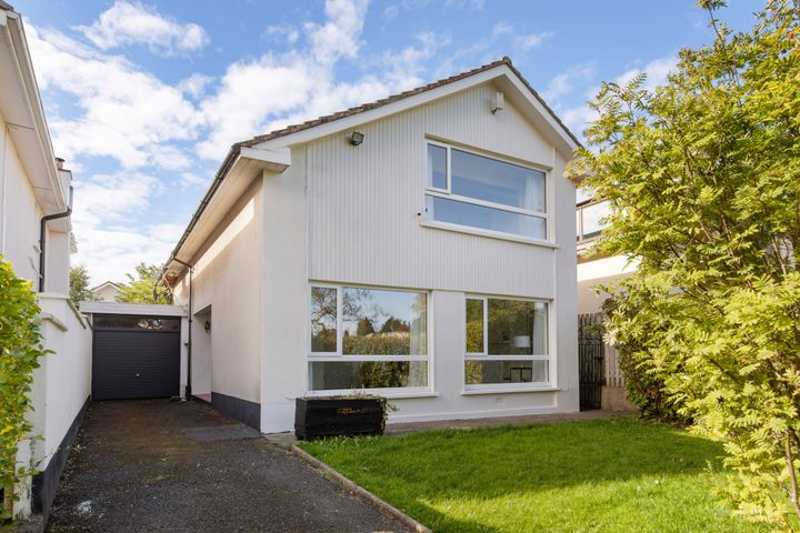 7 Kerrymount Close, Foxrock, Dublin 18, D18F8K7