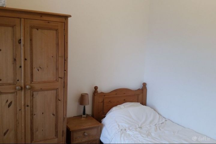 Burrowfield Road, Sutton, Dublin 13