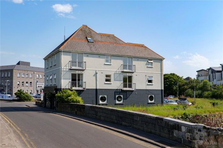 2 Madeira Island House, Mill Street, Galway City Centre, Galway, H91VP71