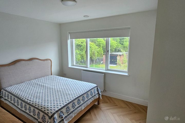 7 Clay Farm Close, Leopardstown, Dublin 18