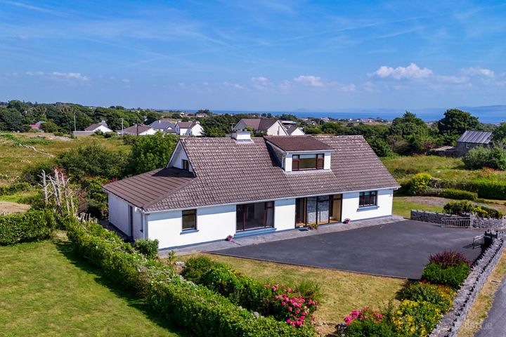 Tigh Na Mara, Teachmor West, Inverin, Co. Galway, H91W8ER