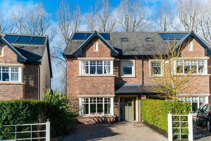 47 Oldtown Walk, Oldtown Demesne, Naas, Co. Kildare, W91TEH5