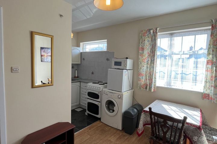 2 Thomond Row Apartments, Farranshone, Farranshone, Co. Limerick
