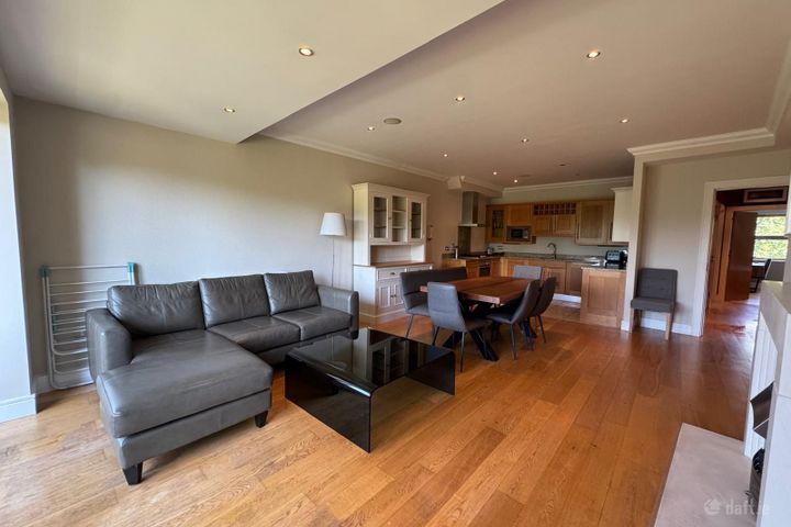 8 Alder Lodge, Farmleigh Avenue, Strawberry Beds, Dublin 15