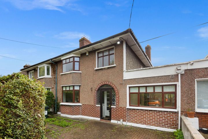 18 Lorcan O'Toole Park, Dublin 12, Kimmage, Dublin 12, D12FH63