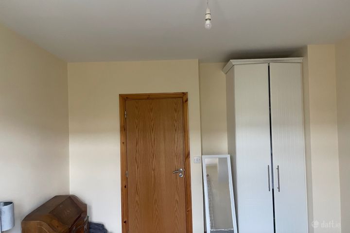 43 Woodbrook Square, Carpenterstown, Dublin 15