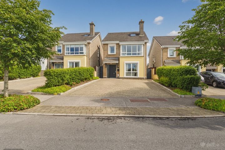 13 Boireann Bheag, Roscam, Galway, H91XE4C