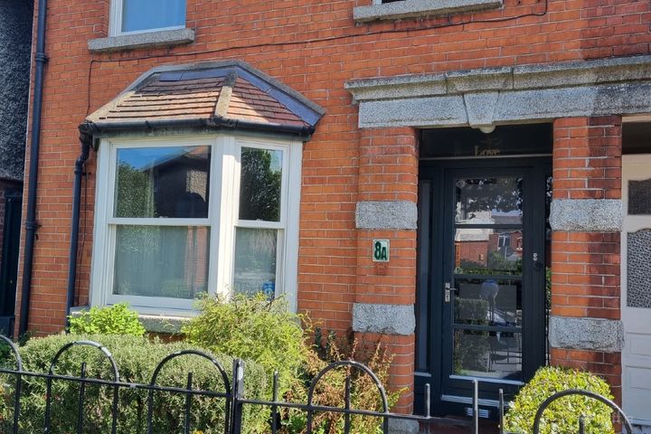 Dublin 8, South Circular Road, Dublin 8